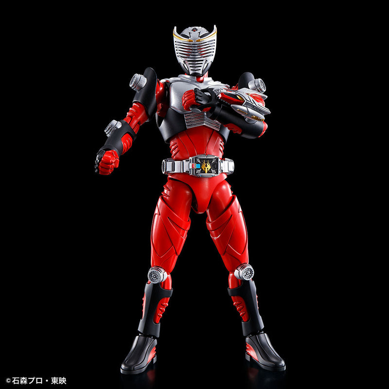 Figure Rise Standard Kamen Ryuki with Dragreder