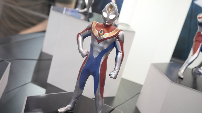 Alphamax Ultraman Dyna