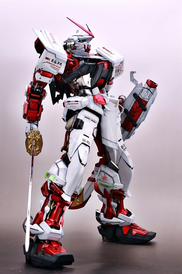 PG 1/60 Gundam Astray Red Frame