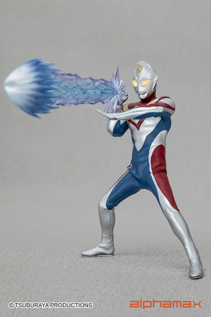 Alphamax Ultraman Dyna