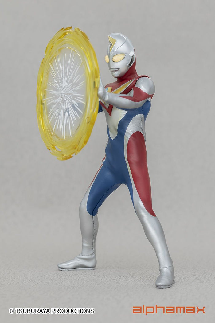 Alphamax Ultraman Dyna