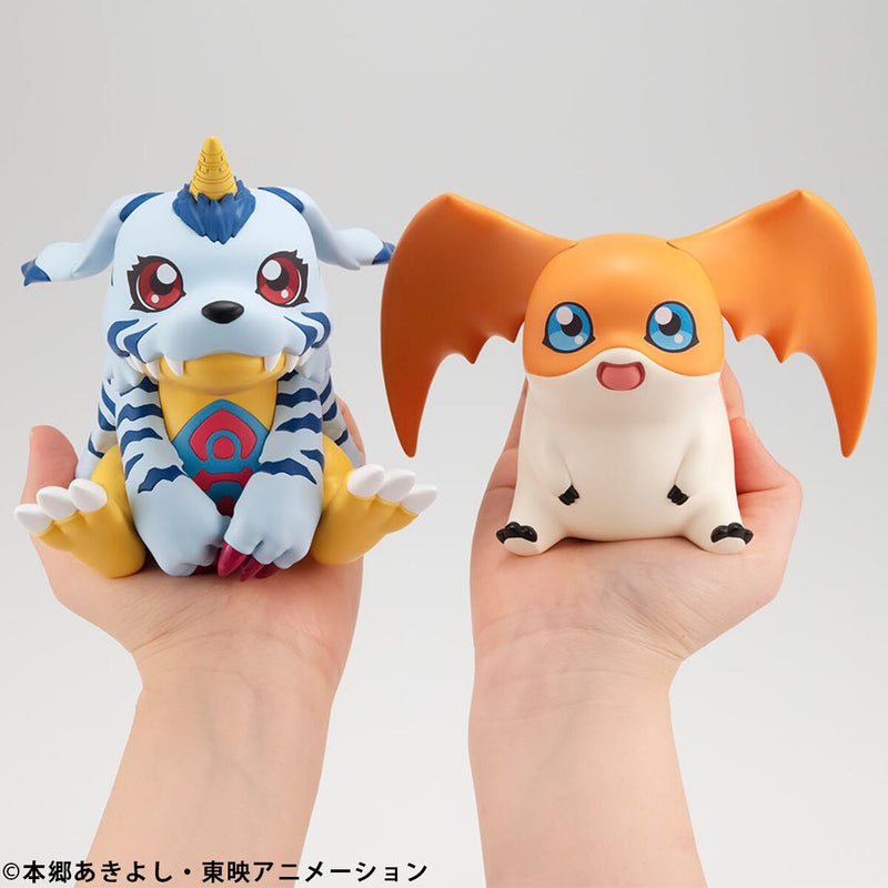 Look Up Series Digimon Adventure Gabumon & Patamon Set [With Gift]