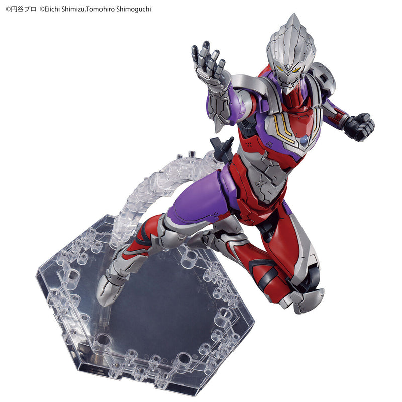 Ultraman Figure-rise Standard Ultraman Suit Tiga - Action