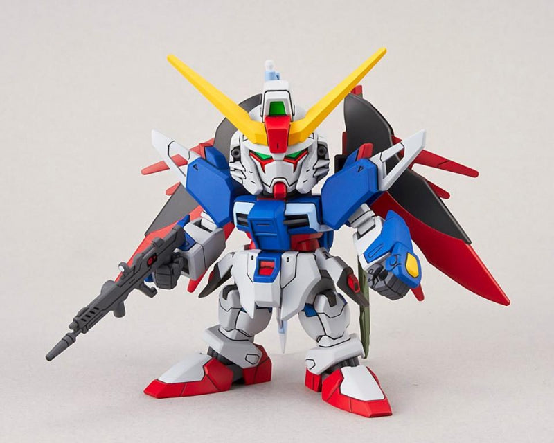 SD Gundam EX-Standard 009 Destiny Gundam