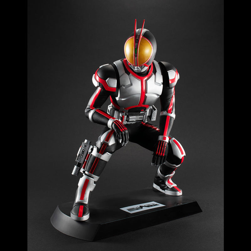 Megahouse Ultimate Article Kamen Rider Φ Faiz