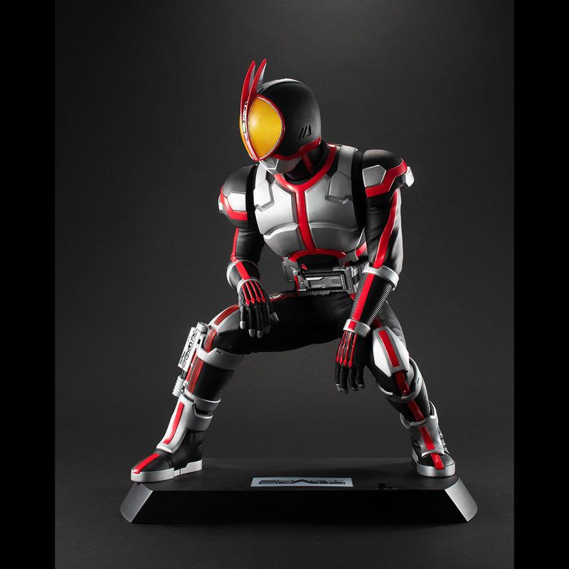 Megahouse Ultimate Article Kamen Rider Φ Faiz